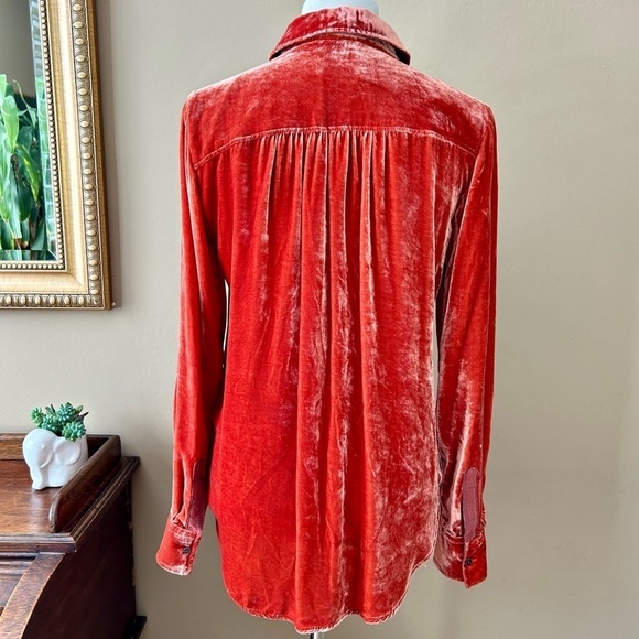 Anthropologie Holding Horses Rust Orange Crushed Velvet Silk Button Down Size S - Picture 8 of 15